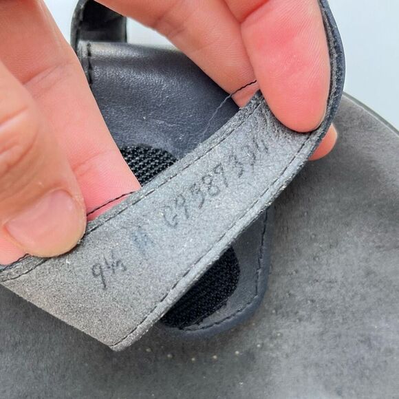 SAS Huggy Navy Leather Comfort Sandals Sz 9.5M – Retail $199 - Picture 7 of 8